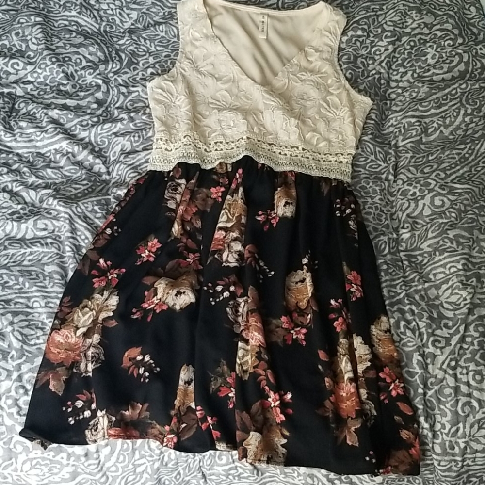 Lace floral summer dress